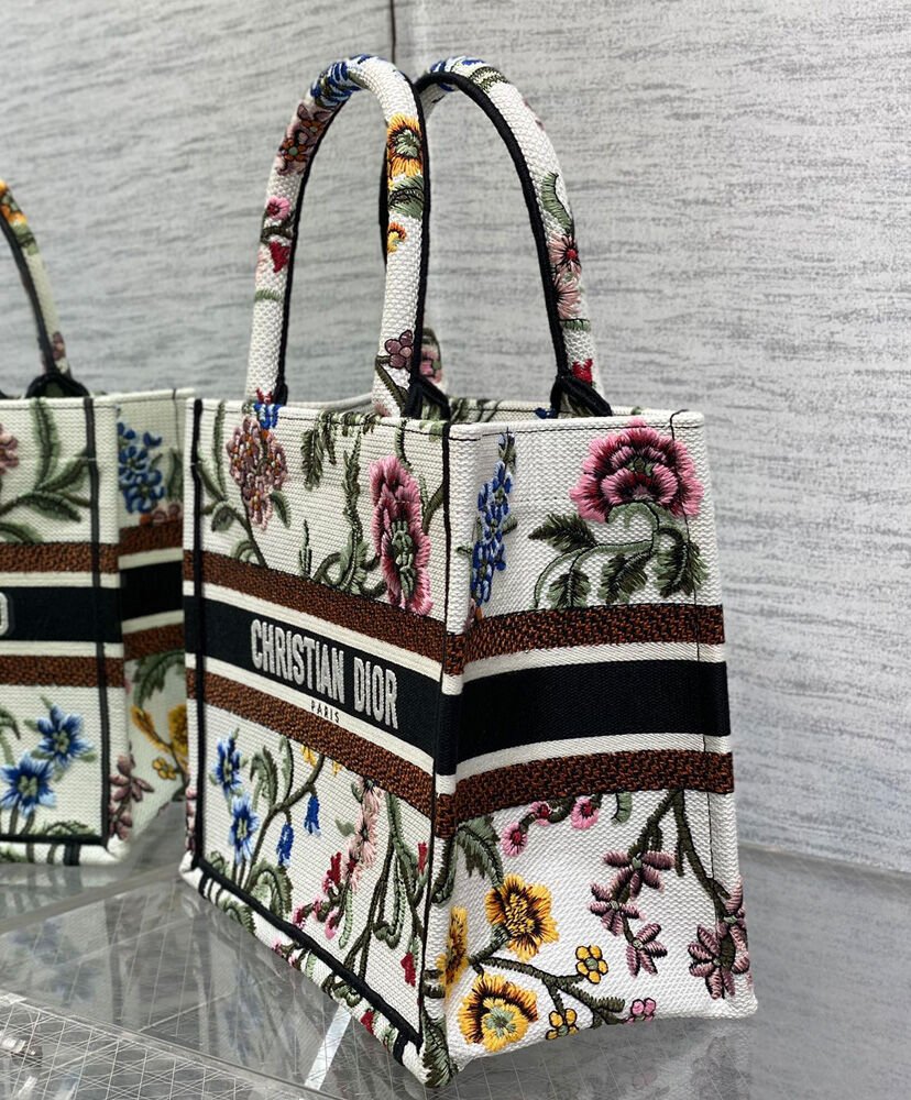 Christian Dior Small Dior Book Tote White - Image 3