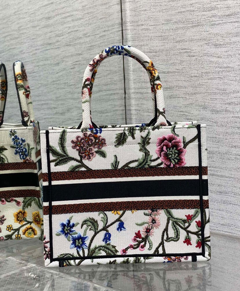 Christian Dior Small Dior Book Tote White - Image 4