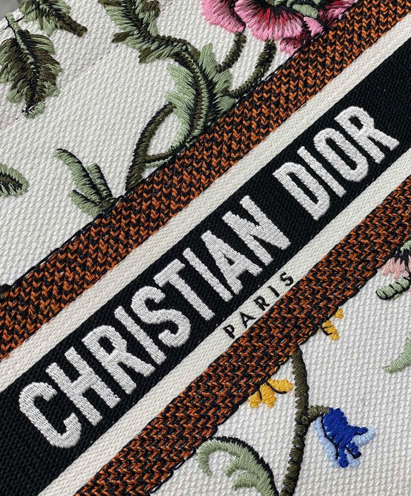 Christian Dior Small Dior Book Tote White - Image 6