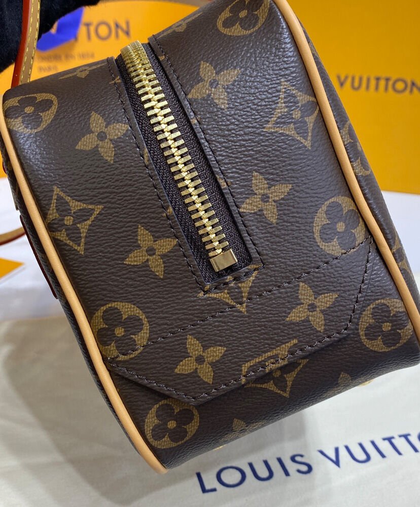 Louis Vuitton Cite M46321 Brown - Image 8
