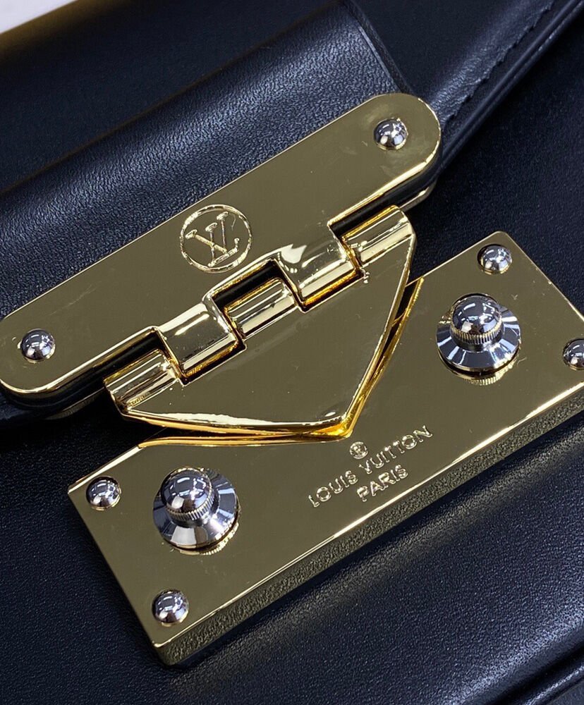 Louis Vuitton Swing Bag - Image 6