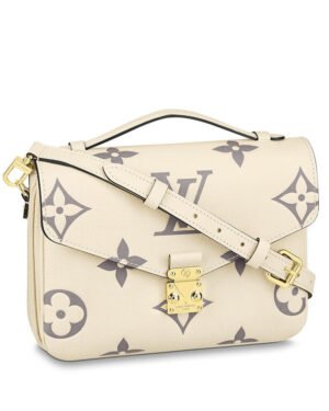 Louis Vuitton Pochette Metis Exclusively Online M45596 Cream