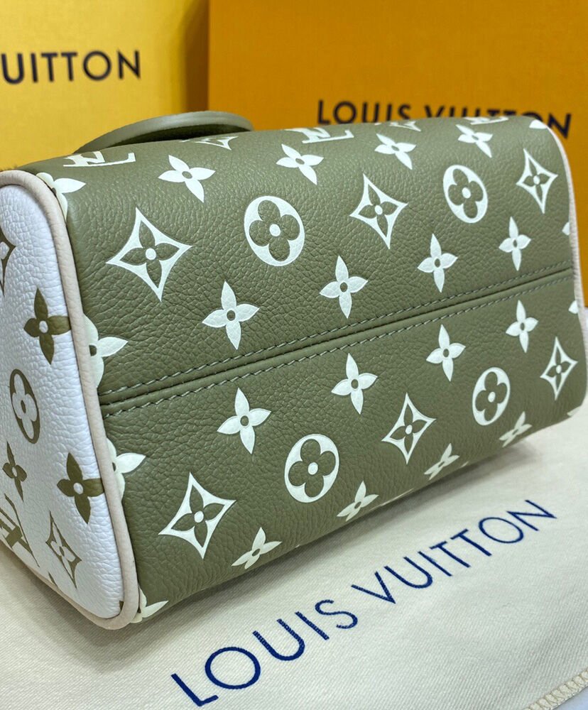 Louis Vuitton Speedy Bandouliere 20 Bag M46088 M46118 Green - Image 6