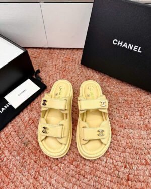 Chanel Coco Quilted Wome's Flat Sandals