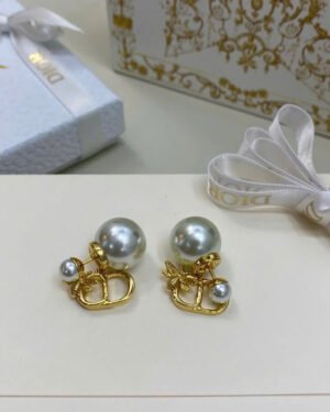 Dior Tribales Pearl Earrings