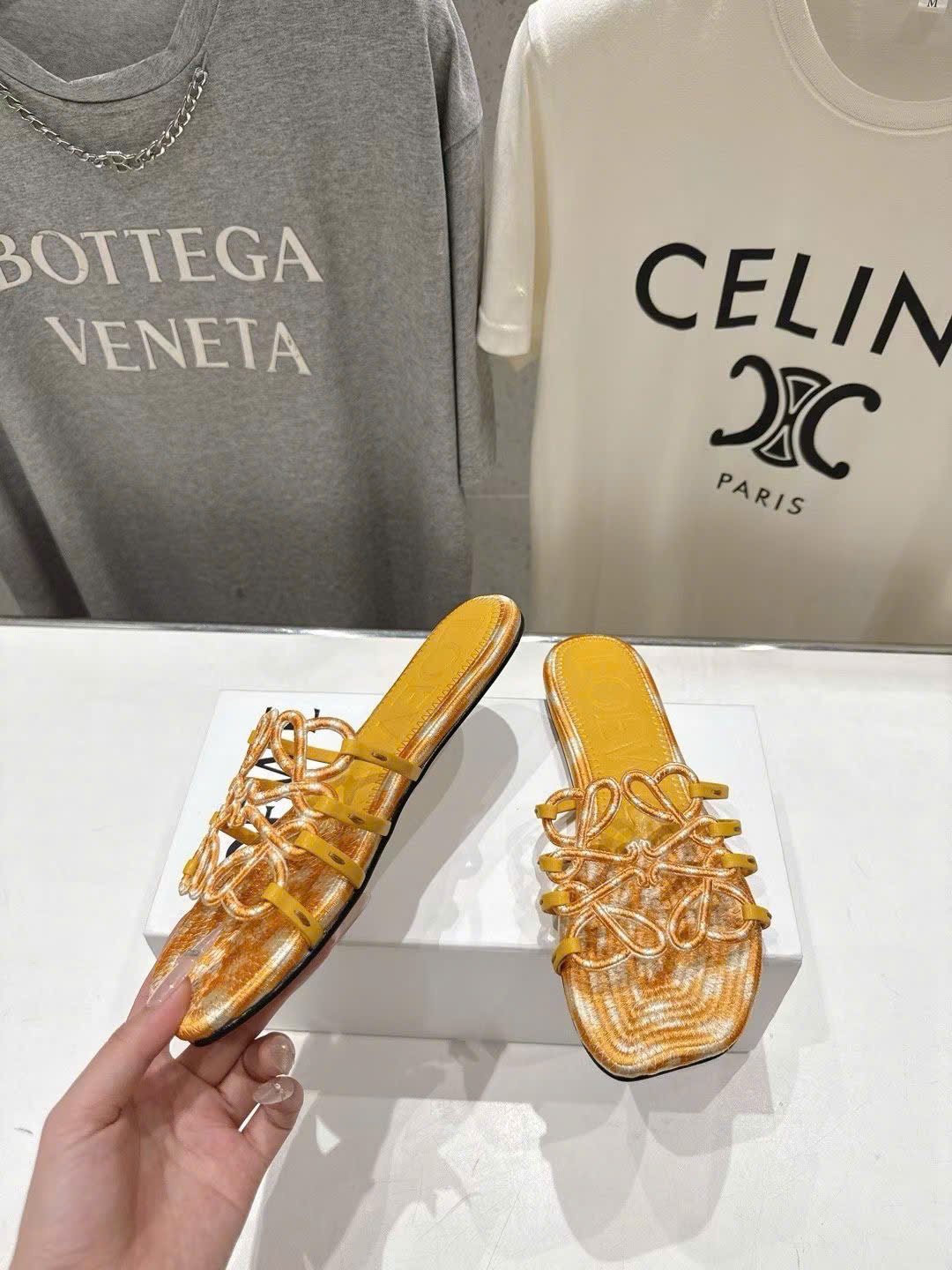 Loewe Petal Anagram Slide Embroidered Canvas - Image 2