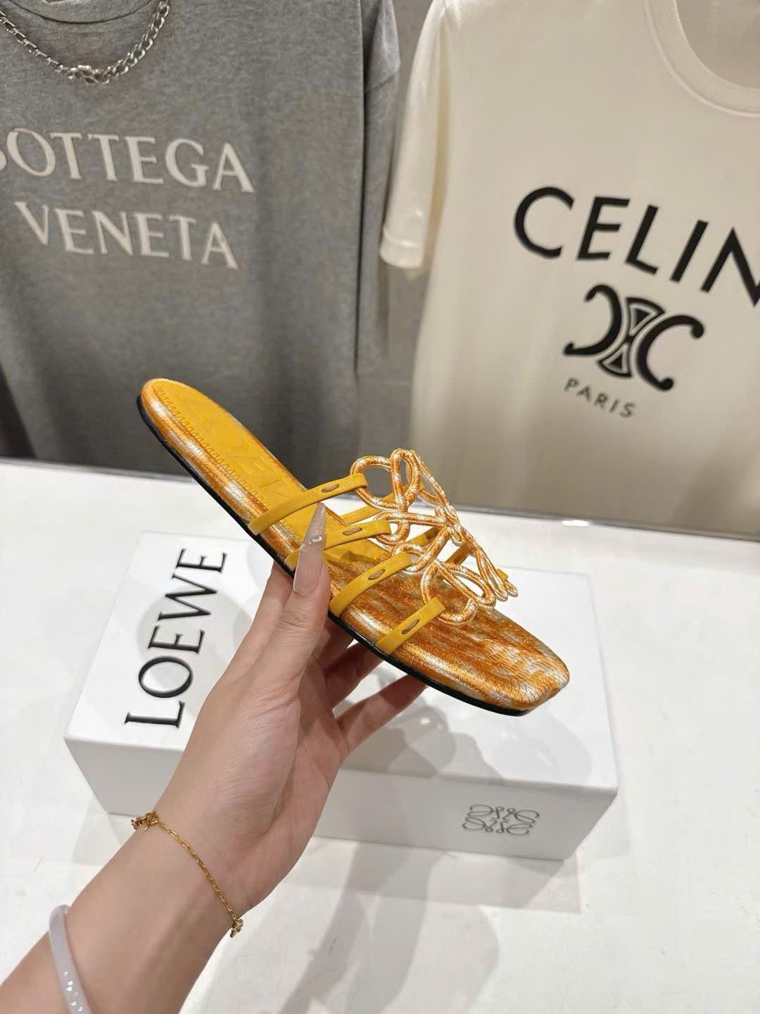 Loewe Petal Anagram Slide Embroidered Canvas - Image 4