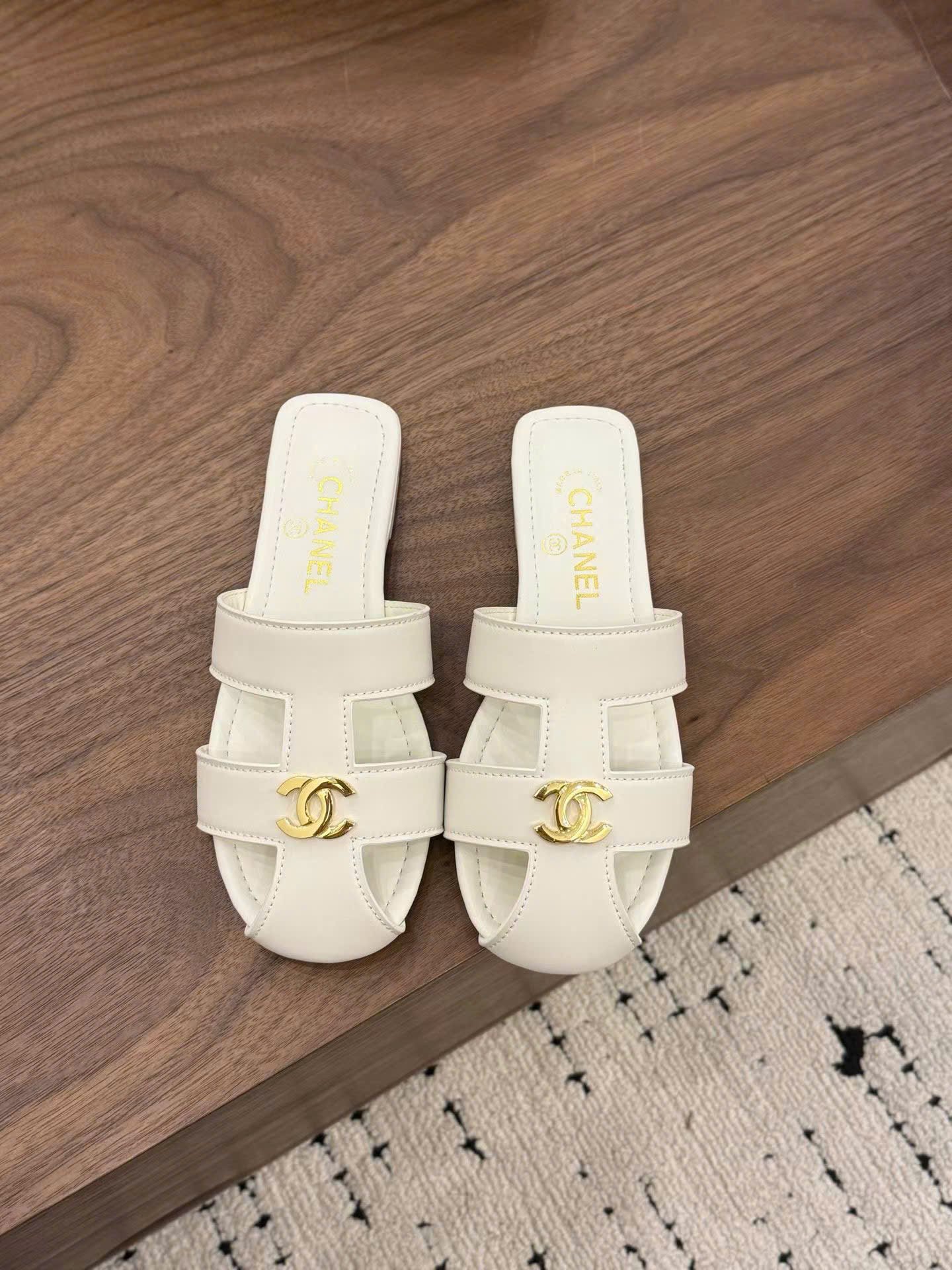 Chanel CC Logo Fisherman Women Sandals