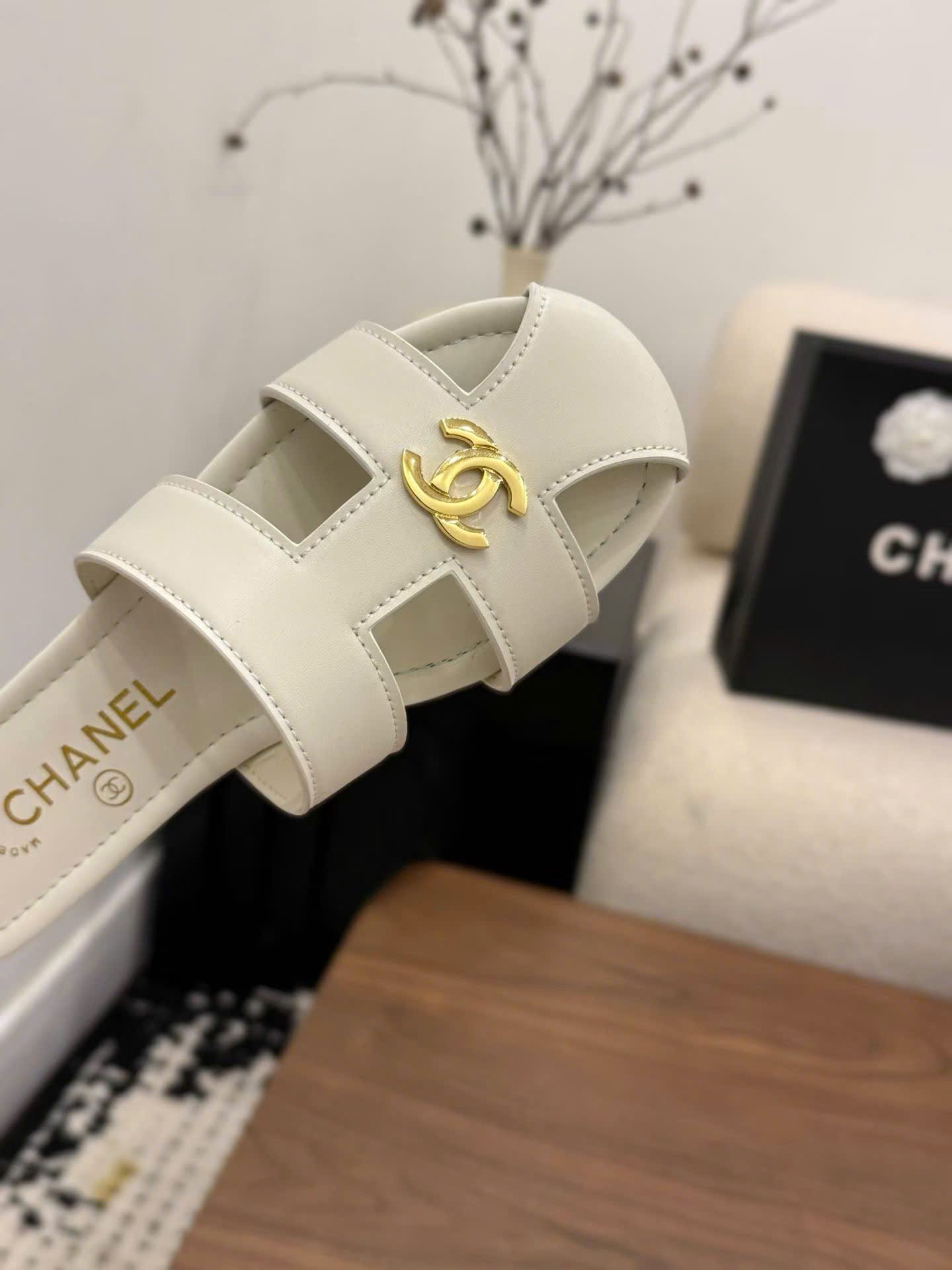 Chanel CC Logo Fisherman Women Sandals - Image 8