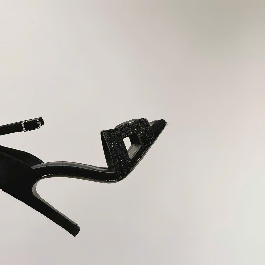 Hermès Joy Sandal Amarante Suede Leather 10.5cm - Image 2