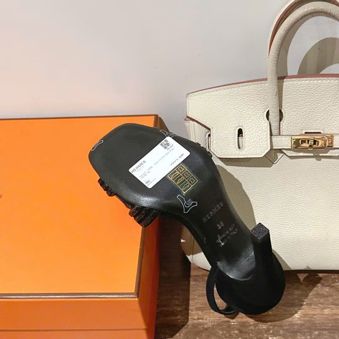 Hermès Joy Sandal Amarante Suede Leather 10.5cm - Image 3
