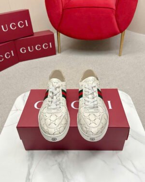 Gucci Unisex Stretch GG Canvas Low-Top Sneakers