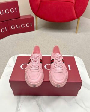 Gucci Unisex Stretch GG Canvas Low-Top Sneakers