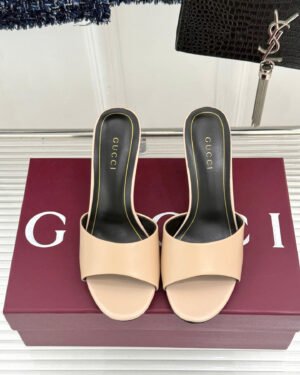 Gucci Women's Castello Slides with Bamboo Motif 7.5cm