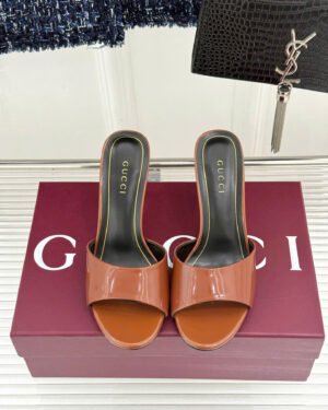 Gucci Women's Castello Slides with Bamboo Motif 7.5cm