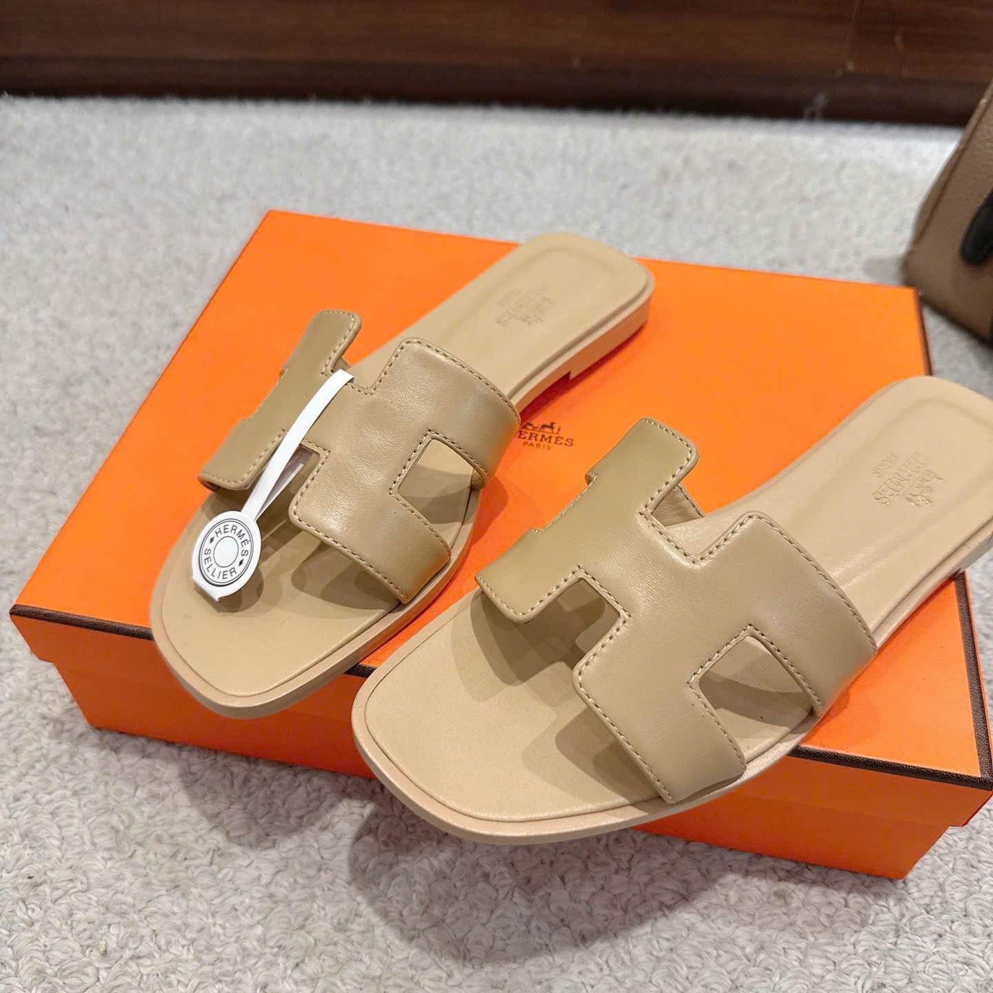 Hermès Oran Sandals - Image 7