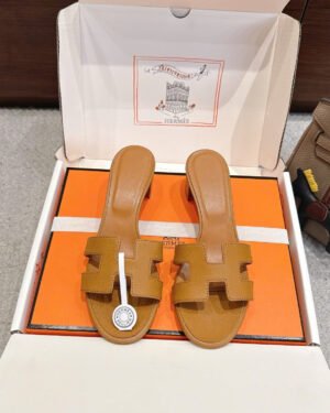 Hermès Oasis Sandal 4cm