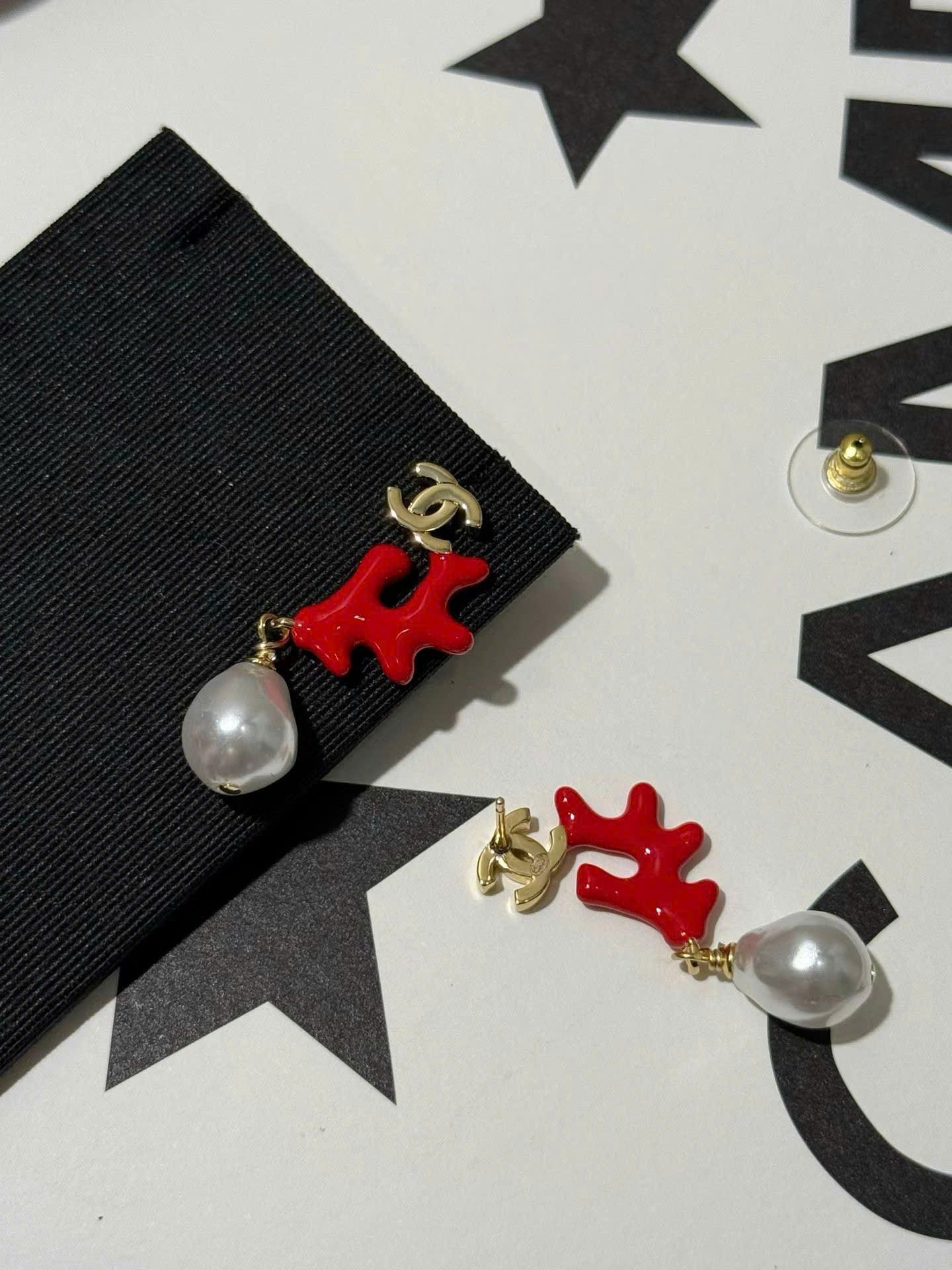 Chanel Iconic CC Elegance Earrings - Image 5