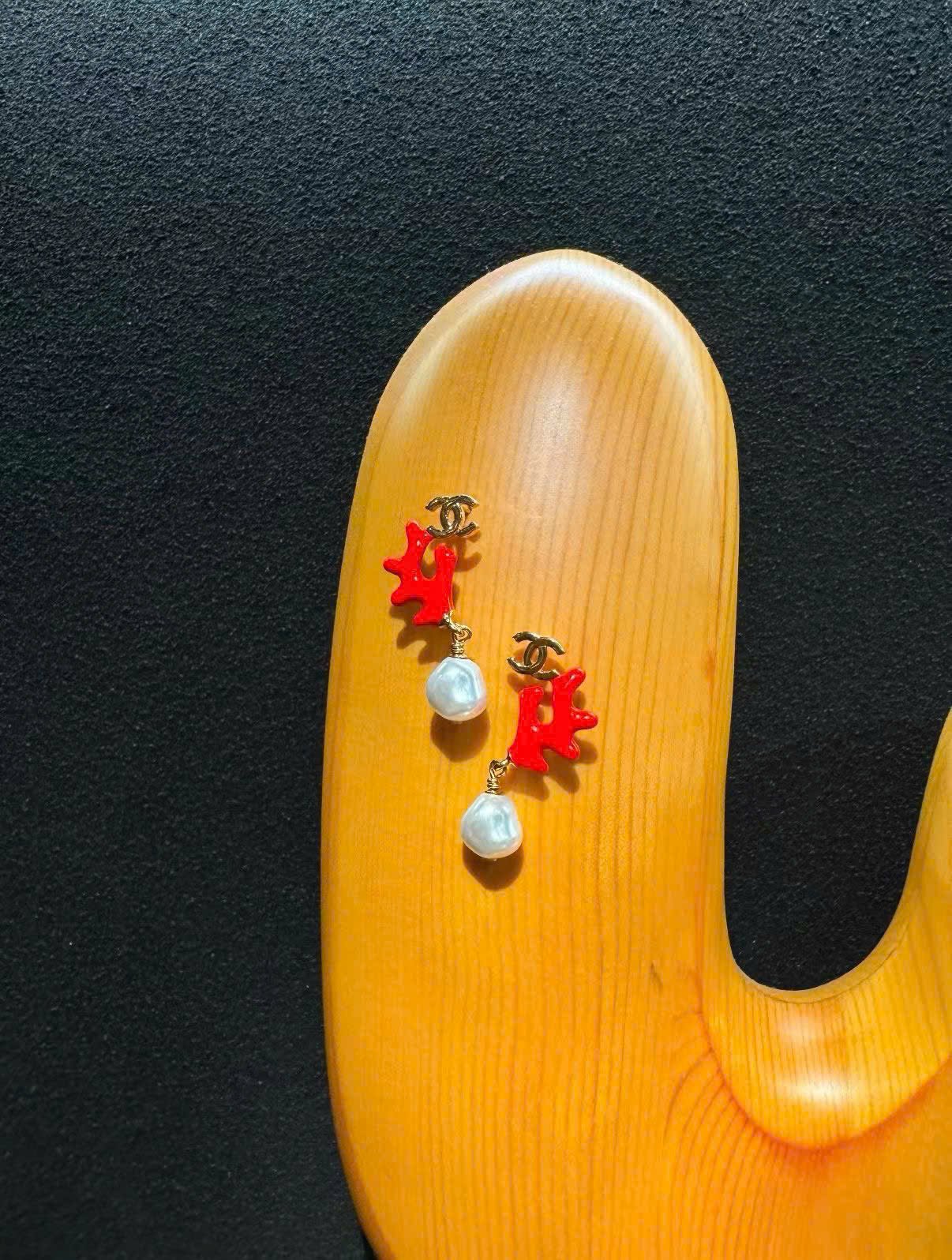 Chanel Iconic CC Elegance Earrings