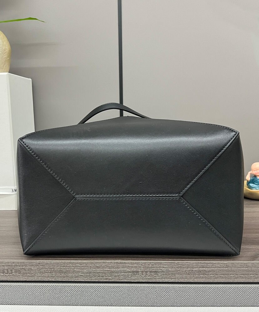 Loewe Puzzle Fold Tote In Shiny Calfskin - Image 6