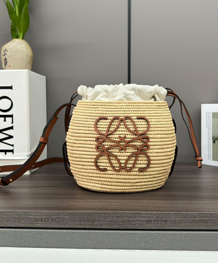 Loewe Raffia Crossbody Bag 698082 - Image 2