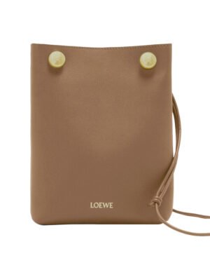 Loewe Pebble Pouch In Smooth