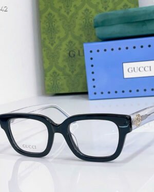 Gucci Women's Sunglasses GG1548OA