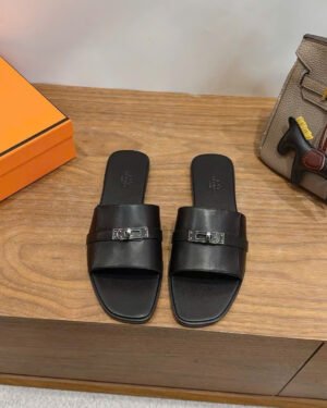 Hermès Giulia Sandals Women's
