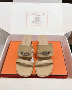 Hermès Avenue Sandals 5cm