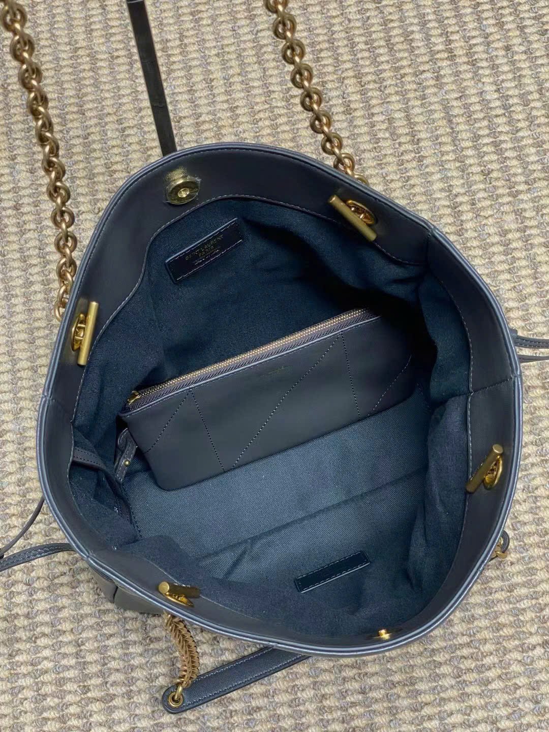 Saint Laurent Jamie Shopping Tote Bag - Image 9