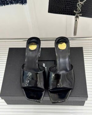 Saint Laurent Babylone Mules